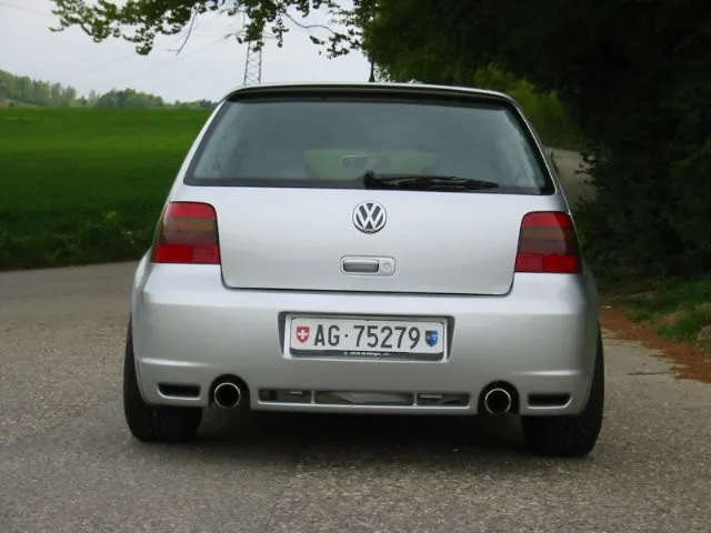 Ralph_R32_6.jpg
