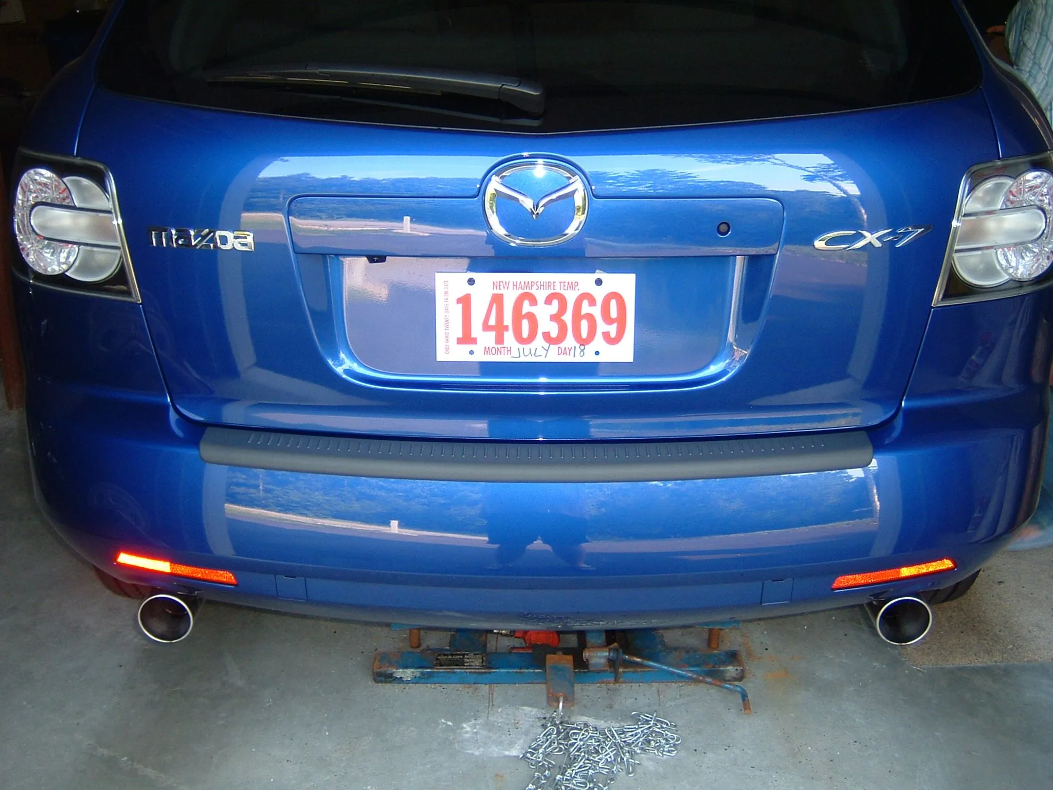 rear bumper guard 2.jpg