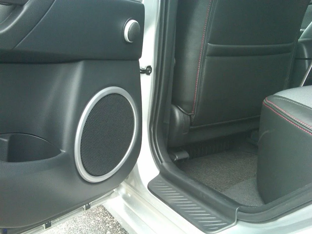 Rear Left.jpg