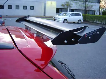 RearWing-01.JPG