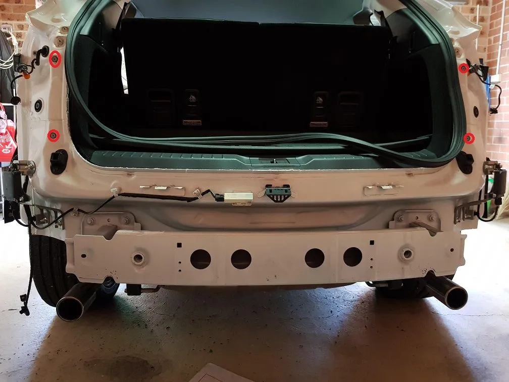 Remove 2 x screws L and R.jpg