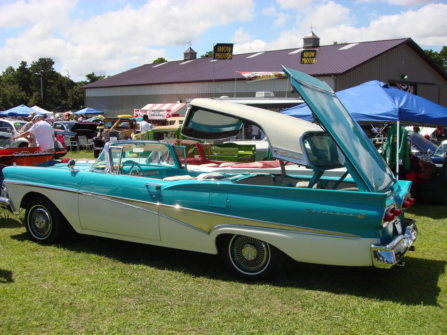 retractable old school.webp