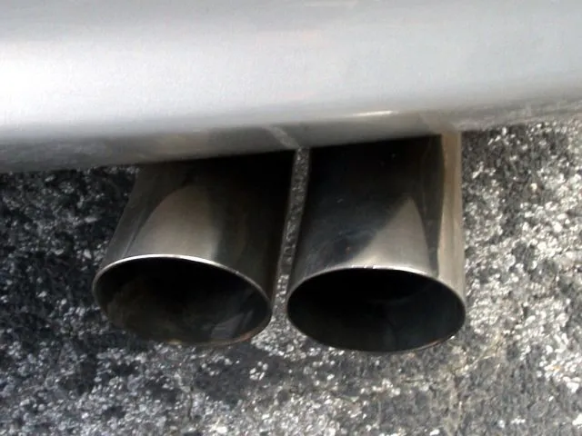 small_2004_muffler1.webp