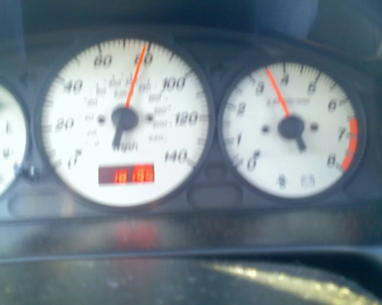 speedo2.jpg