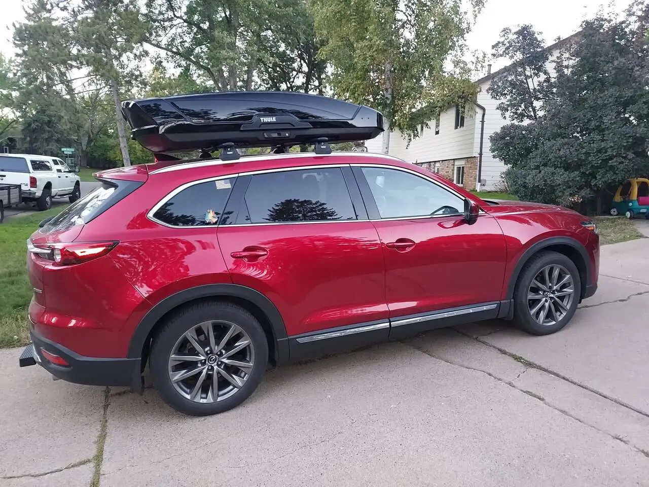 Thule Motion XT XL installed.jpg