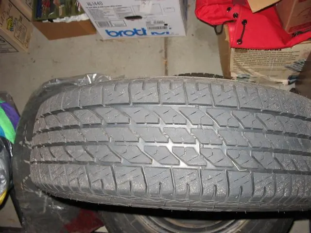 tire_top.JPG