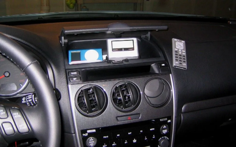 xm and ipod2.JPG