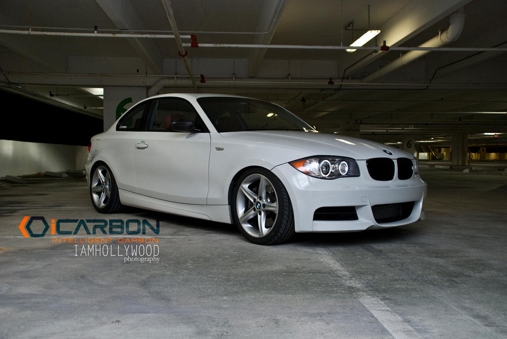 iCarbon_Spoiler_Diffuser_002_by_Johnny23xx.jpg