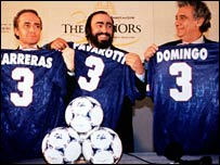 _44099446_three_tenors_203bbc.jpg