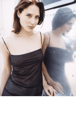 claire03.gif