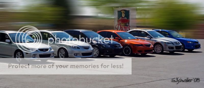 GroupCarsBlur.jpg