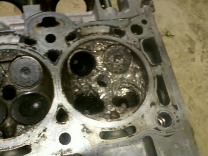 oldheadpiston4.jpg