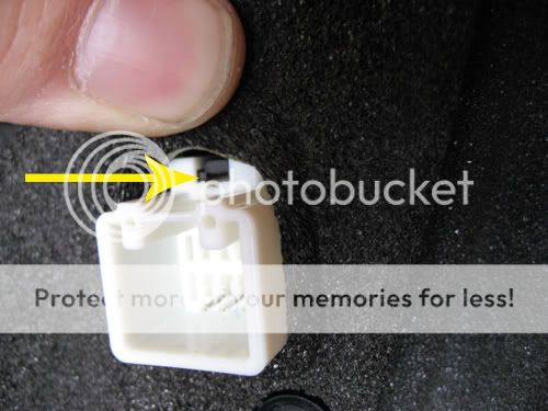 003Plug.jpg