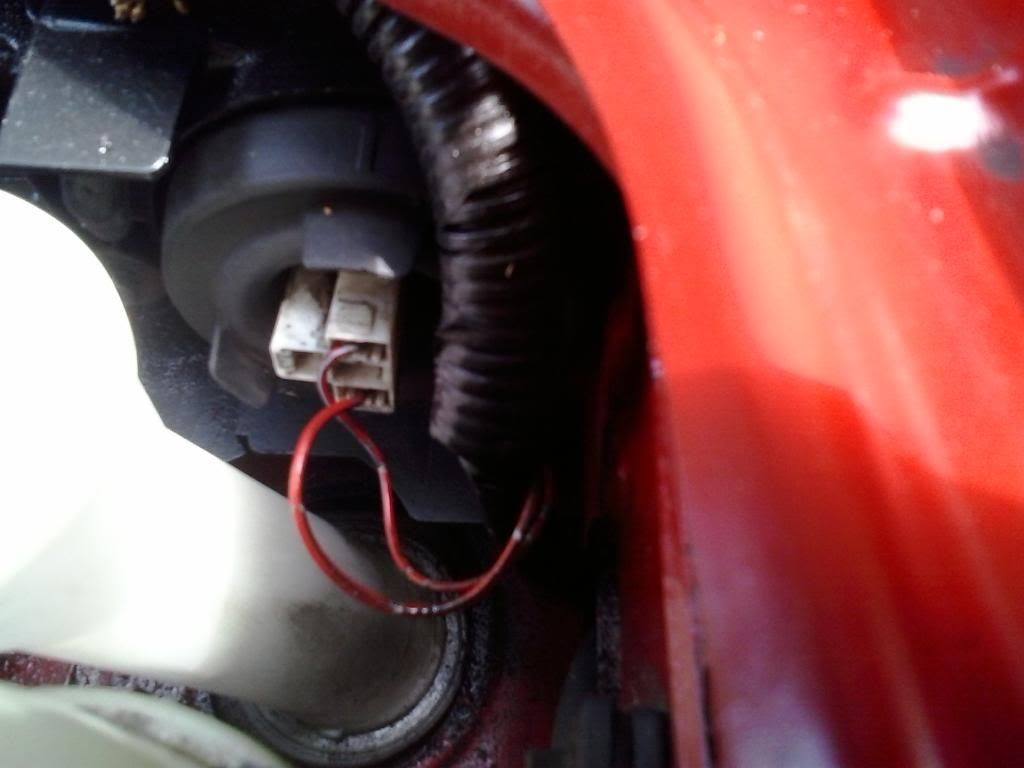 HeadlightWires001_zps02227866.jpg