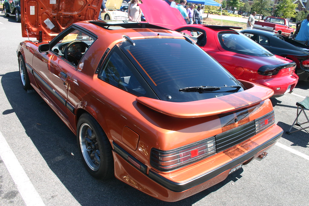 4961670288_75da443f25_b.jpg