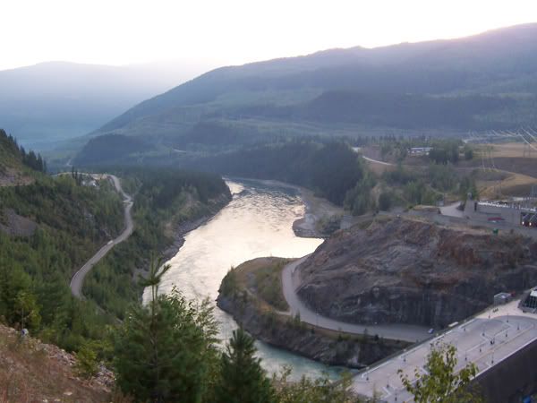 revelstokedam2.jpg