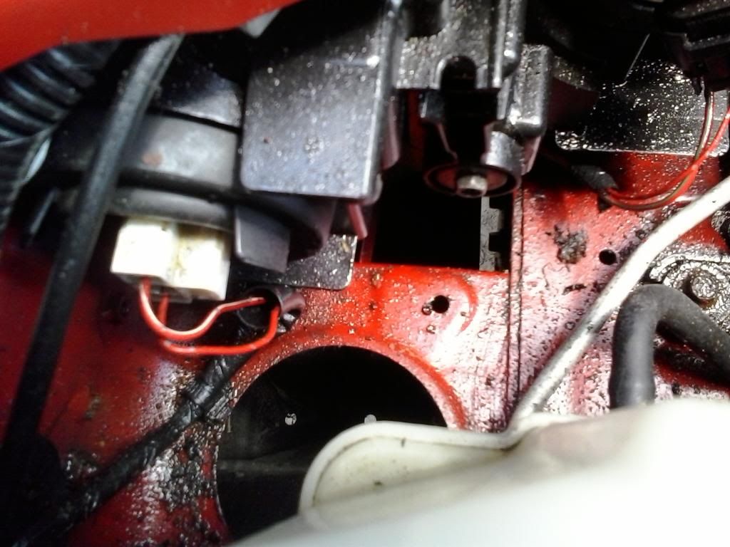 HeadlightWires004_zps88f8bbf5.jpg