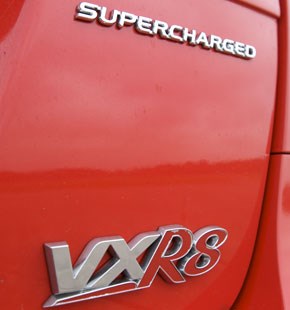 vauxhallvxr8sup_8_290.jpg