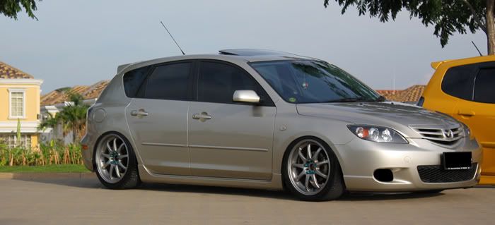 mazda32.jpg