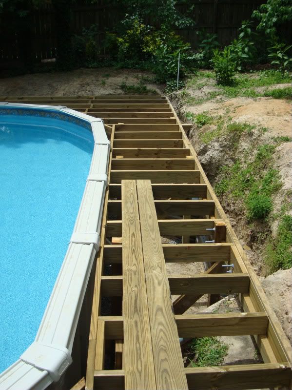 deckpool1006.jpg