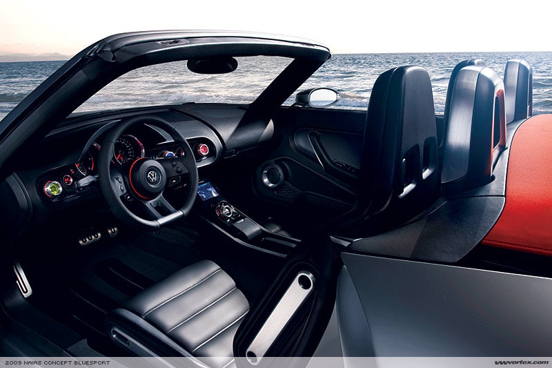 volkswagen_bluesport_sportscar_001.jpg