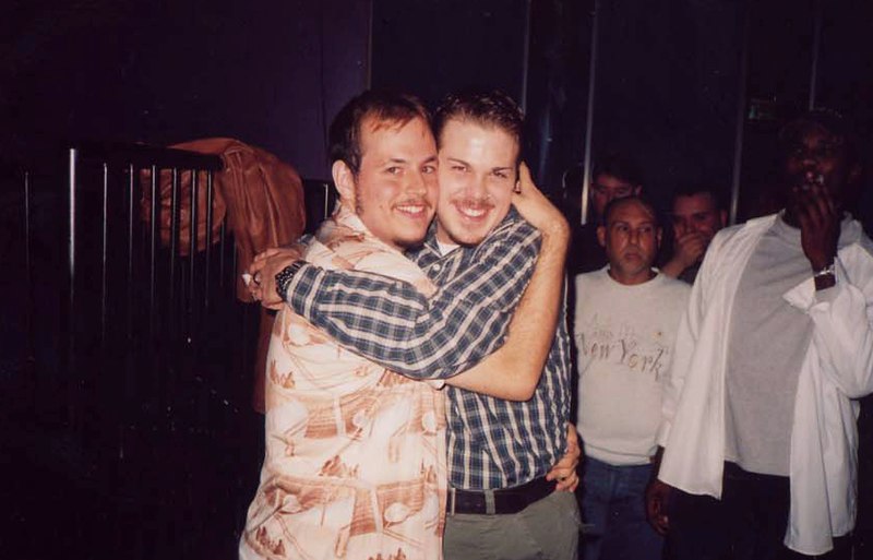 800px-TwoMenHugging.jpg