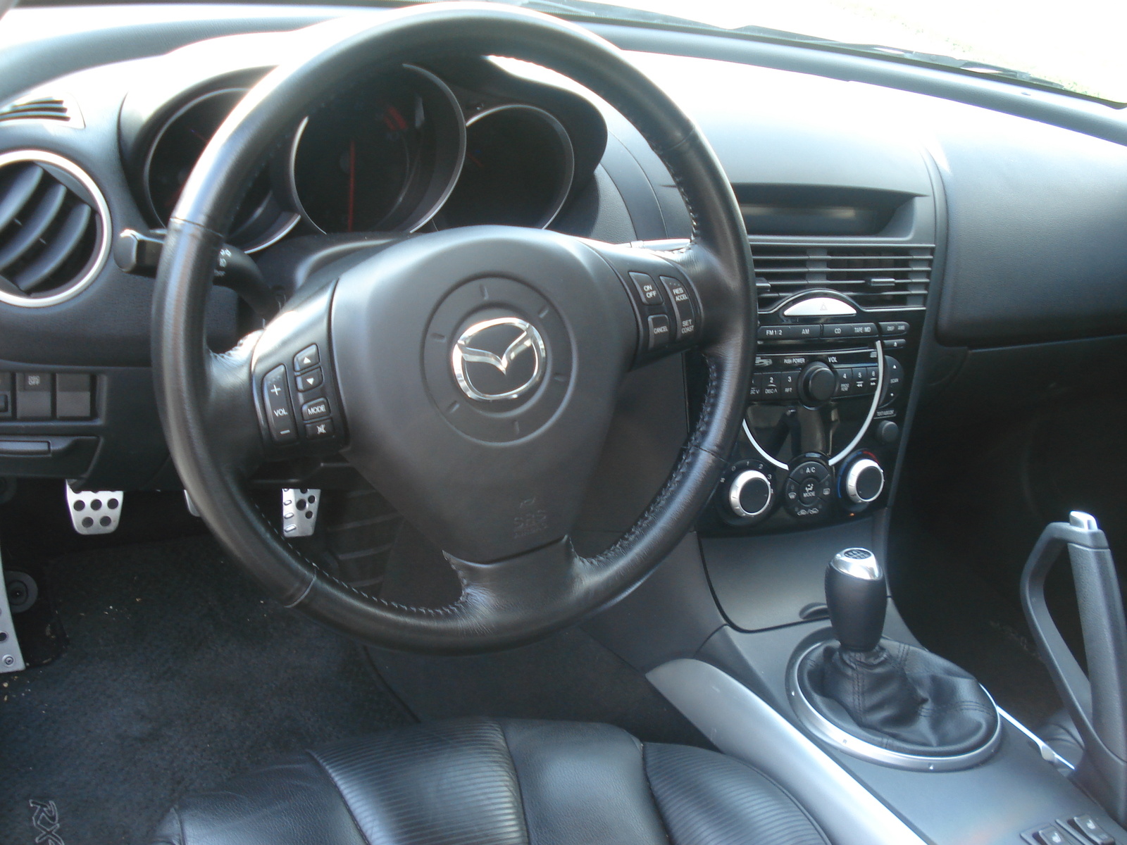 2004-mazda-rx-8-6-speed-pic-36936.jpeg