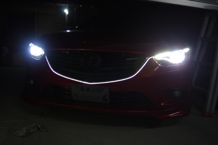 LED lights behind grille | Mazdas247