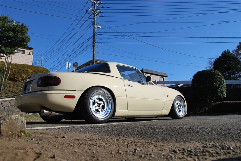 mx5creamssrmk21.jpg