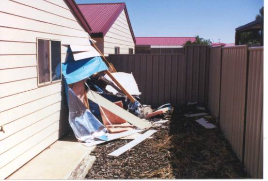 rex008house.jpg