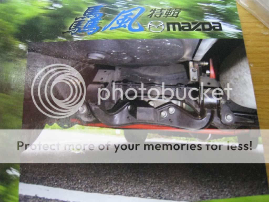 9807185.jpg