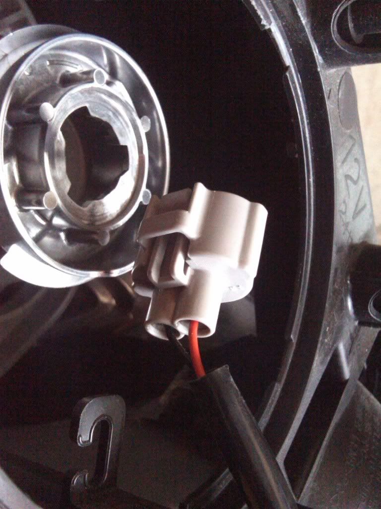 HalogenBulbConnector.jpg