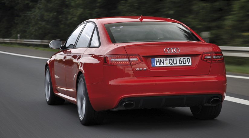 2AudiRS6salooncarreview.jpg