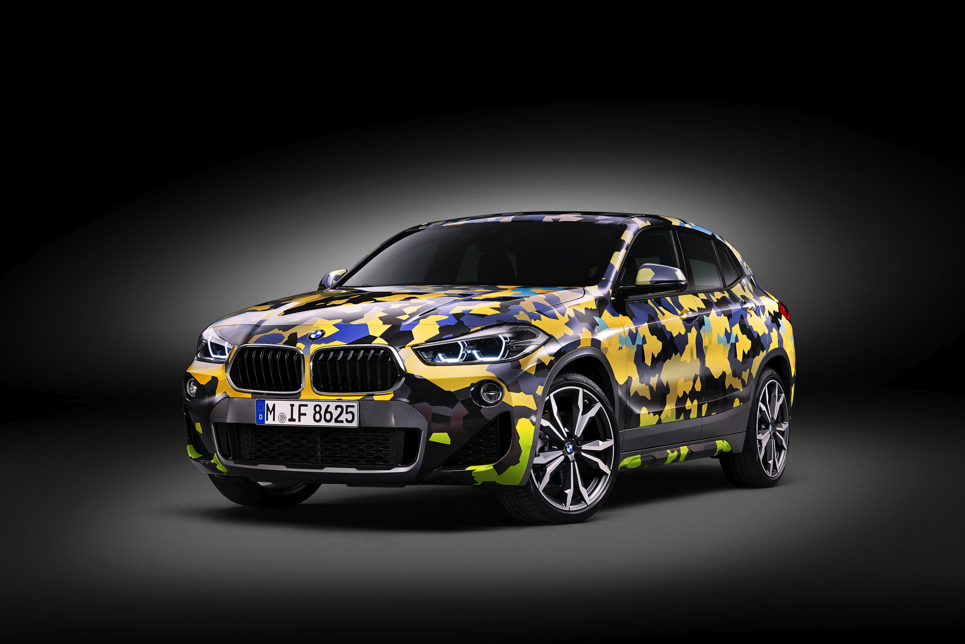 BMW-X2-original-accessories-01.jpg