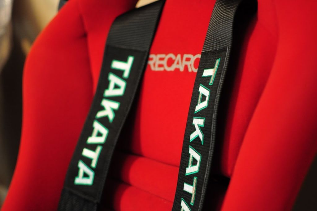 Recaro_Takata_3.jpg