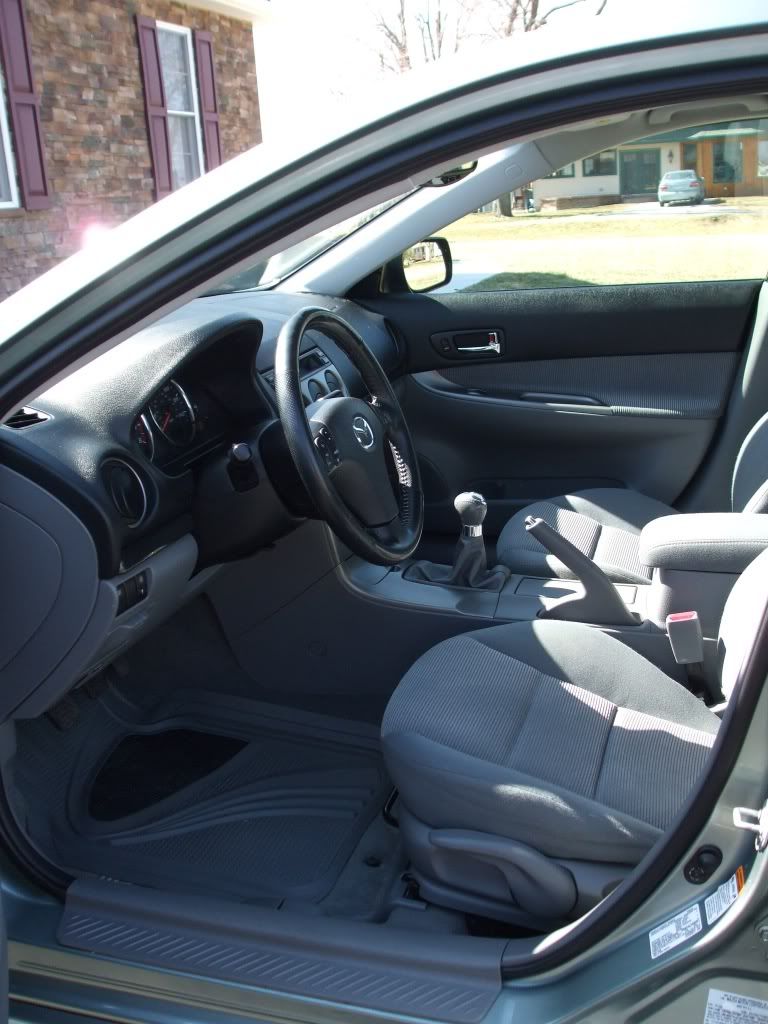 newcar005.jpg