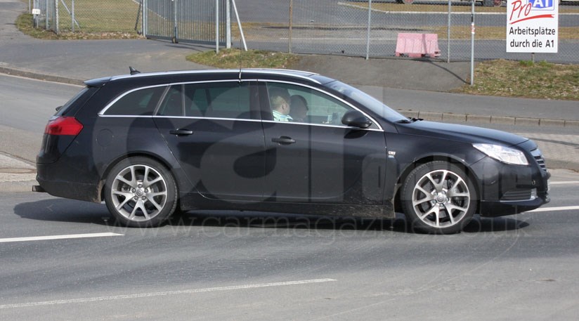 4VauxhallInsigniaVXR.jpg