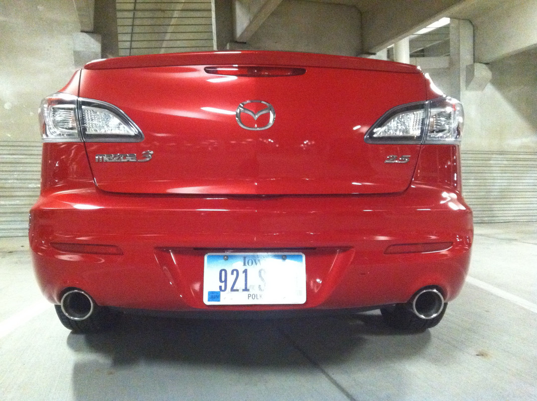 rb_exhaust_oncar.jpg