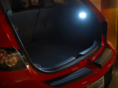 trunk_led.JPG