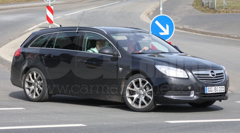 1VauxhallInsigniaVXR.jpg
