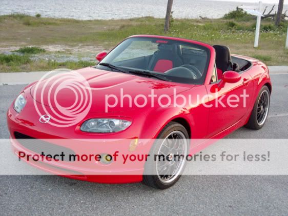 9270504531_254260237_IM1_MAIN_565x4.jpg