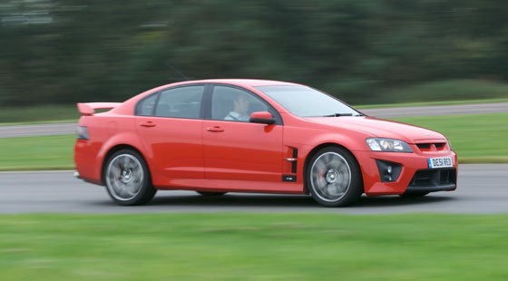 vauxhallvxr8sup_7_560.jpg