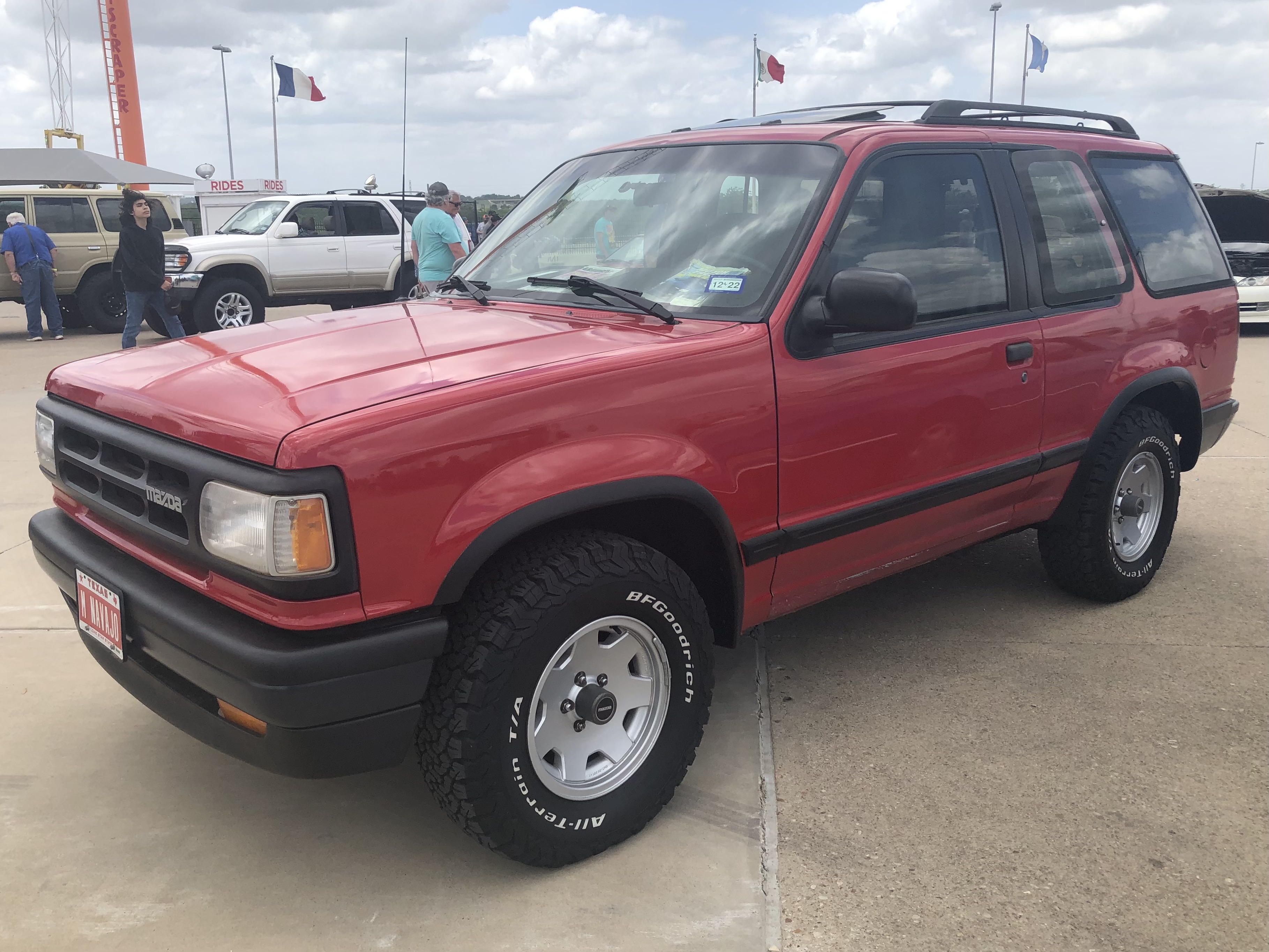 Mazda_Navajo_2.jpg