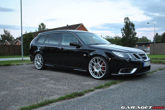 041c5ffa554af83d47ae0e1dafe003d1--saab--slammed-cars.jpg