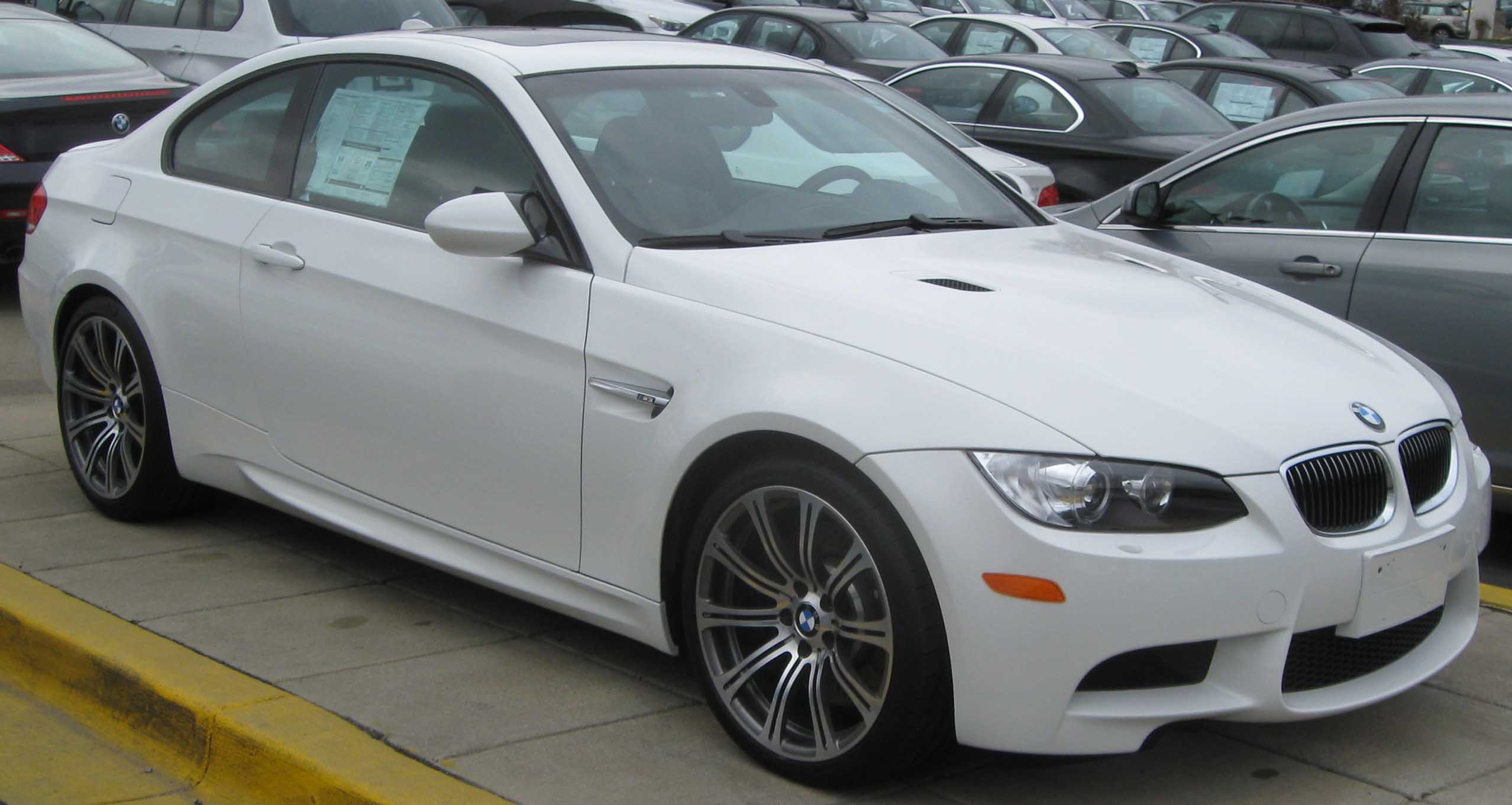 2009_BMW_M3_coupe.jpg