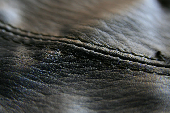 blackstitching2.jpg