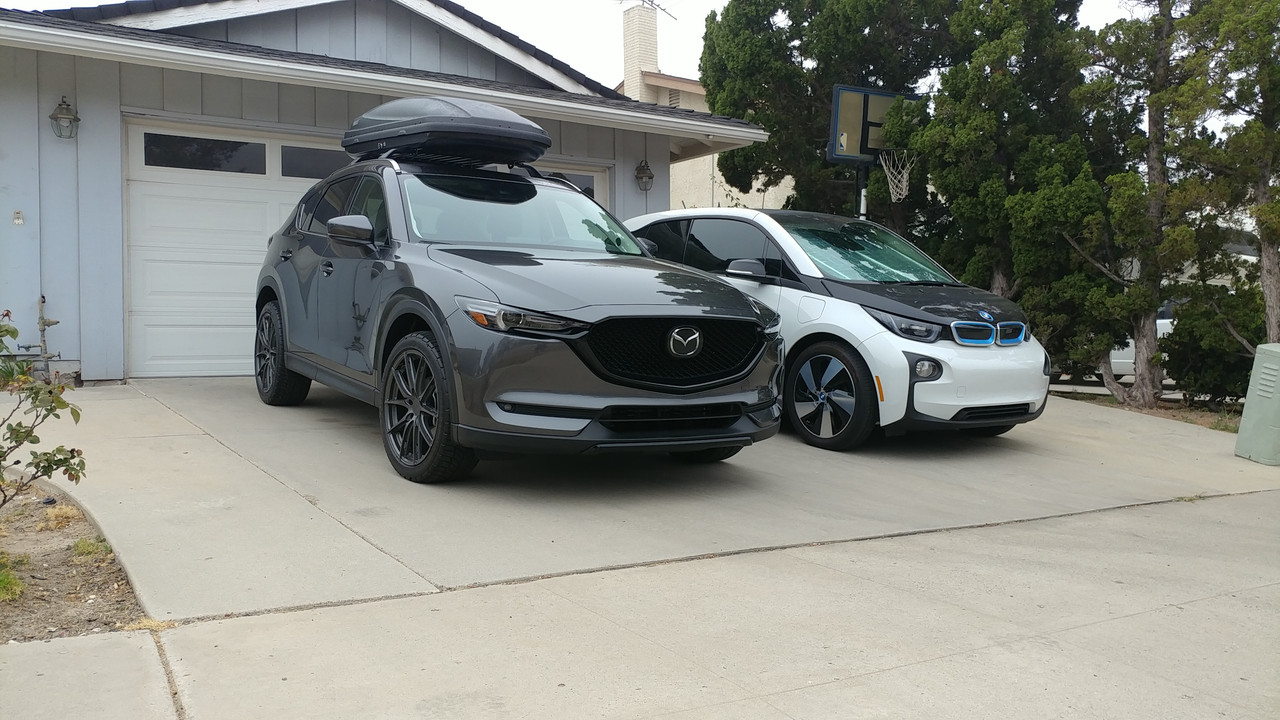 Will Thule Force XL cargo box fit on 2018 Mazda CX-5? | Mazdas247