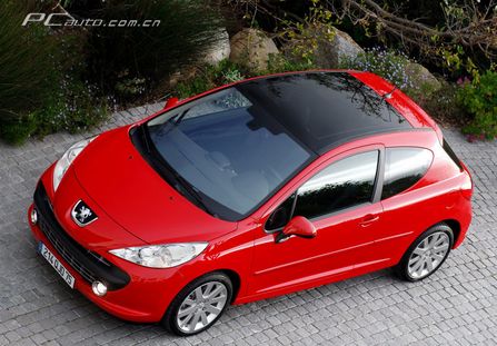 peugeot_207_gt_turbo01s_thumb.jpg
