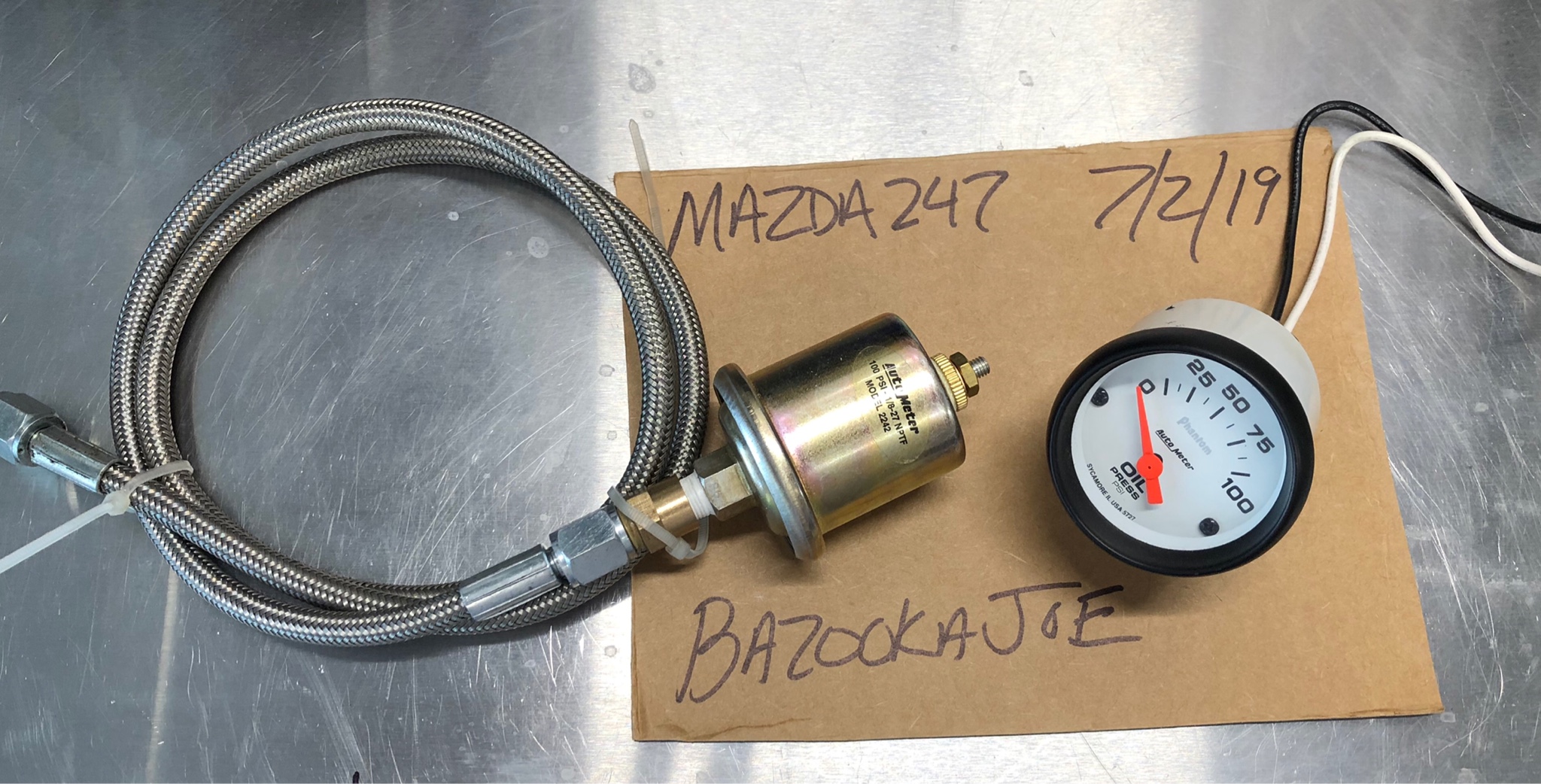 AutoMeter oil pressure gauge