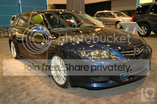2005_Mazda_6_wagon20custom_front.jpg